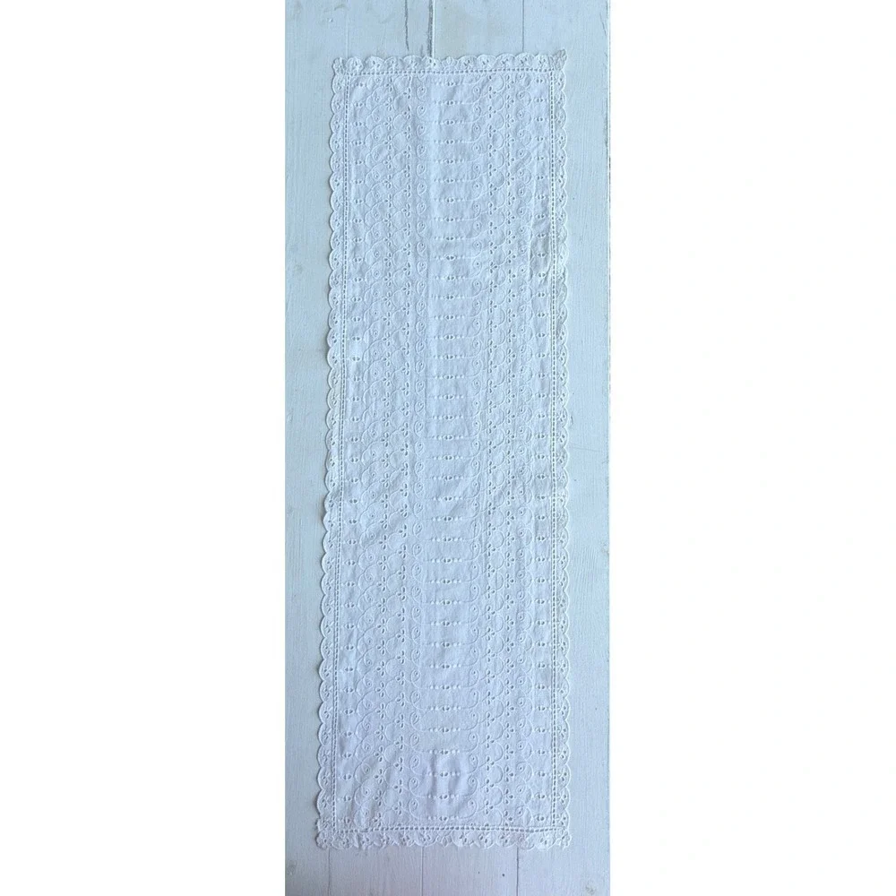 Vintage White Eyelet Lace Table Runner Scalloped Edge Embroidered Cotton 37x12